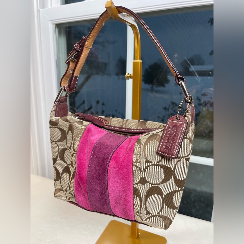 Coach Vintage Mini Hobo Bag in Signature Jacquard Canvas & Pink and Berry Suede - Picture 5 of 17